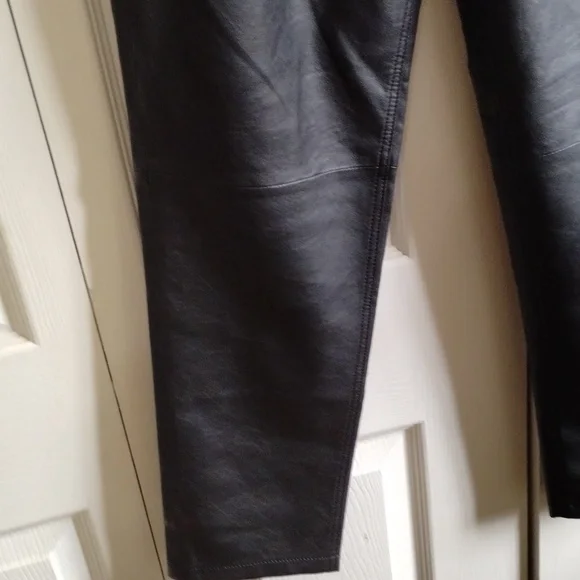 We the Free faux leather Zip up black pants size 29 pockets ankle High Rise